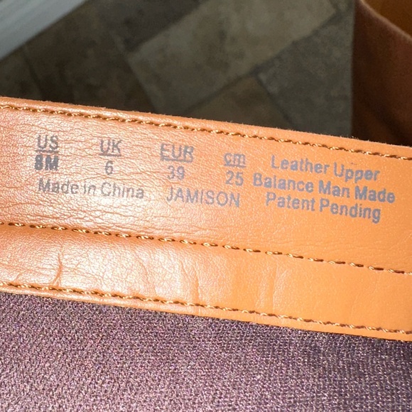 Naturalizer Size 8 - Picture 7 of 9